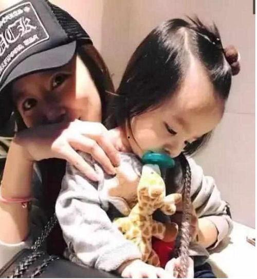 林心如女儿照片